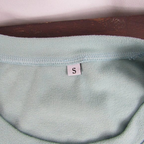 Women's | Small | Sweatshirt - Picture 3 of 3